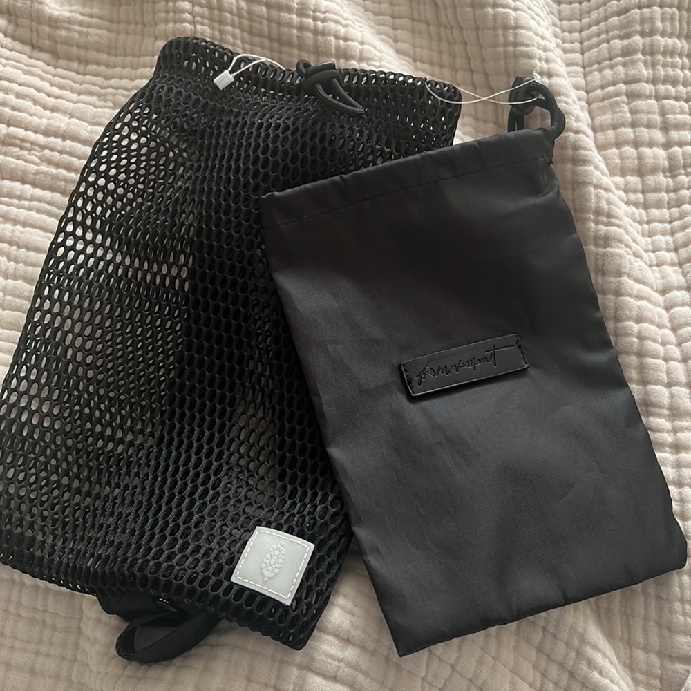 Mini Mesh Sling Bags - Picture 5 of 6